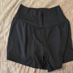 HALARA 2-in-1 Yoga Shorts 5''-Longer Length. (Size L). Black